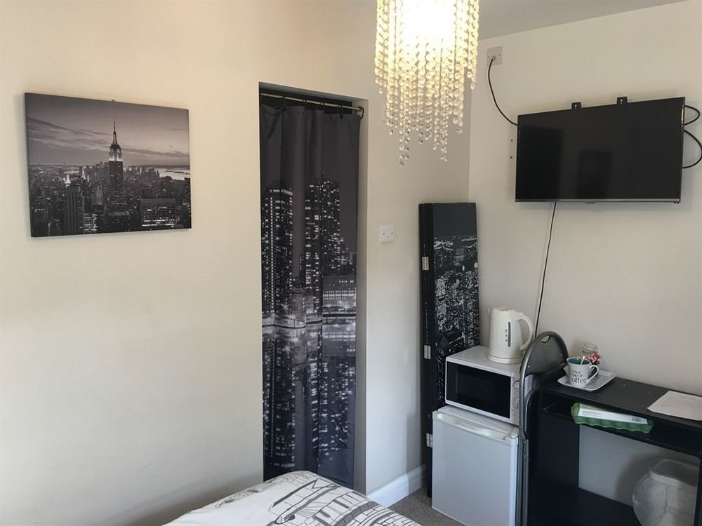 Sleepneat Bed & Breakfast Ascot  Luaran gambar